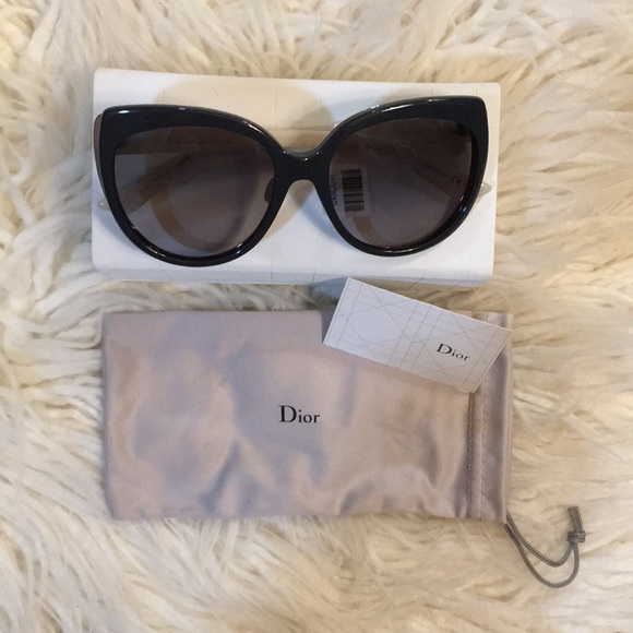 dior oversized cat eye sunglasses